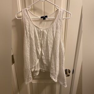 IZ Byer Top XL White Sleeveless Lace Blouse Shark Bite Shirt